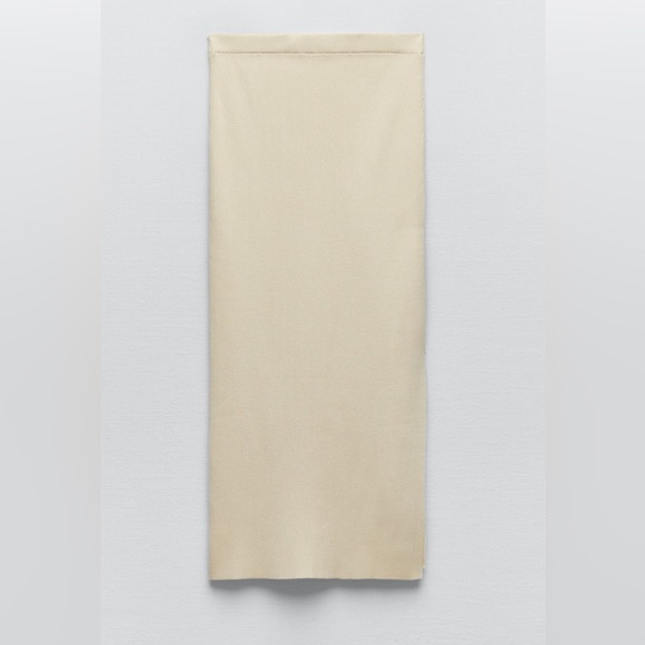 Ribbed knit skirt - Picture 4 of 5